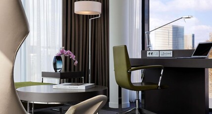 Pullman Paris Centre-Bercy Room Type - JUNIOR SUITE, 1 King-Size Bed and 1 Sofa Bed, 180-Degree View