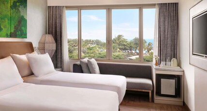 Mercure Kuta Bali Room Type - Deluxe Ocean View Twin Beds (Up to 2 Adults and 1 Child) Mercure Kuta Bali Room Type - Deluxe Ocean View Twin Beds (Up to 2 Adults and 1 Child)