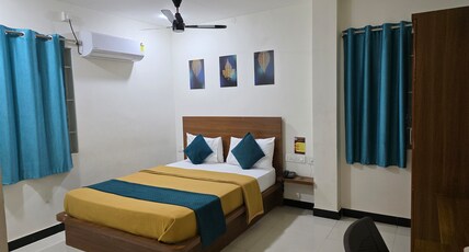 Mayura palani Room Type - Deluxe Room