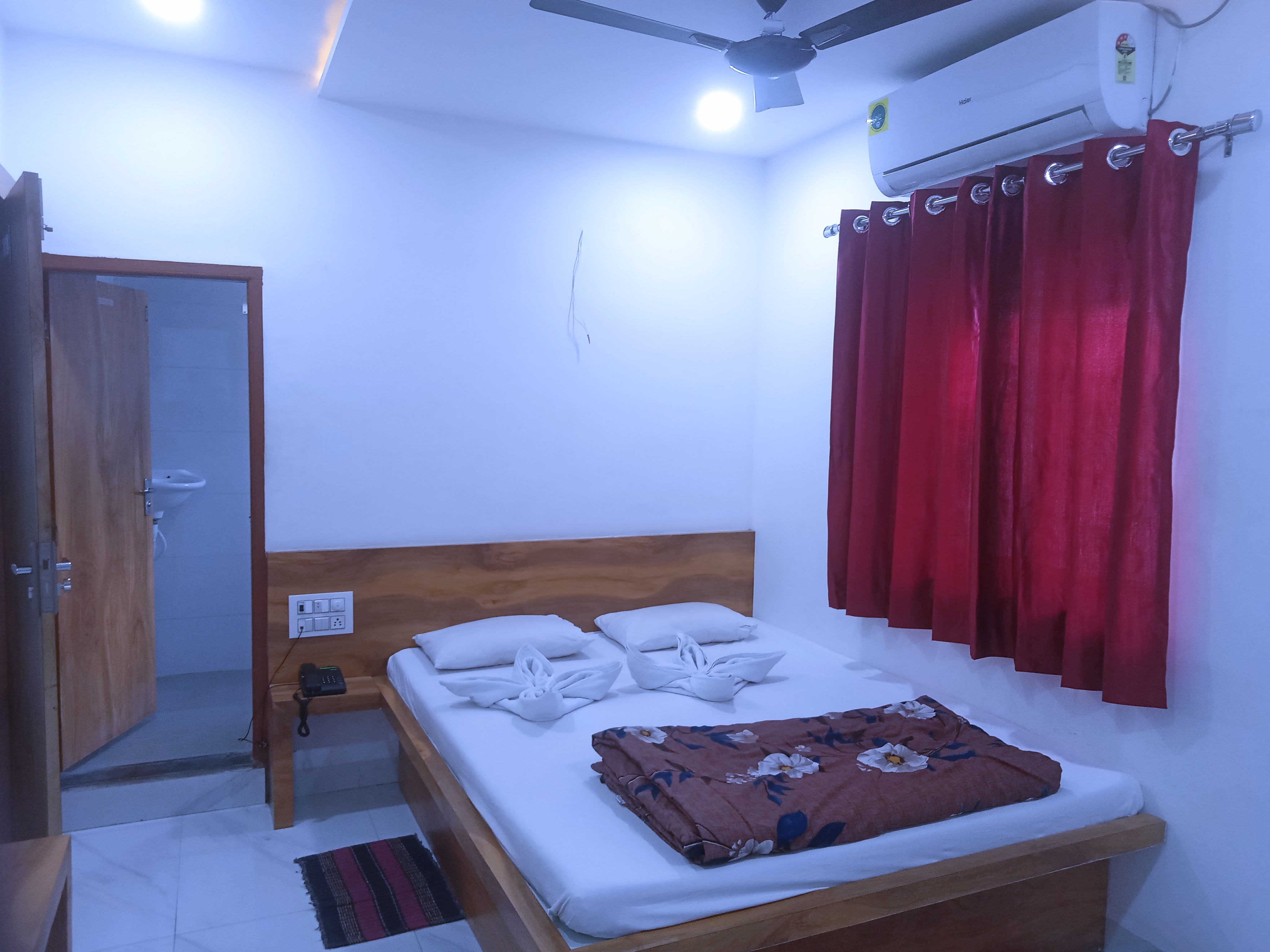 Shri Datta Residency - Tap to explore photos