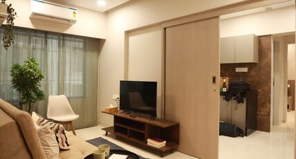 Downtown 1BHK Cozy Room Type - Downtown 1BHK Cozy