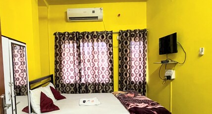 Atithi Home | On 8B Jadavpur Bus Stand  Room Type - AC Deluxe Room