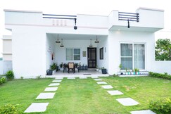 The White Orchid 3BR Villa By Homeyhuts