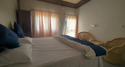 Pahadi aangan Room Type - Bedroom 3