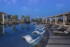 Hyatt Regency Dubai Creek Heights Hotel