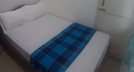 Abi Home stay Room Type - SINGLE Non AC Room