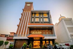 The Vilana Hotel @ 800m from Triveni Ghat