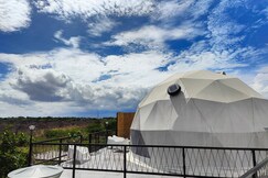 Meenakshi-Lakehouse of M