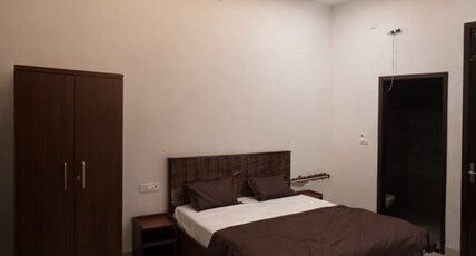 Vrindavaneshwari Residence Room Type - Premium Comfort Double Room