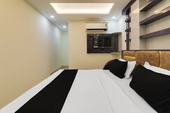 OYO 827102 HOTEL PRAGATI
