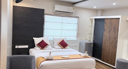 Le Valor Hotels by Crezenta Room Type - JUNIOR SUITE Le Valor Hotels by Crezenta Room Type - JUNIOR SUITE