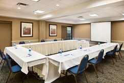 Holiday Inn Express & Suites Alpharetta