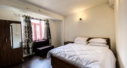 Everglaze Home|| Mall Road || Kanchenjunga View Rooms Room Type - Deluxe Rooms