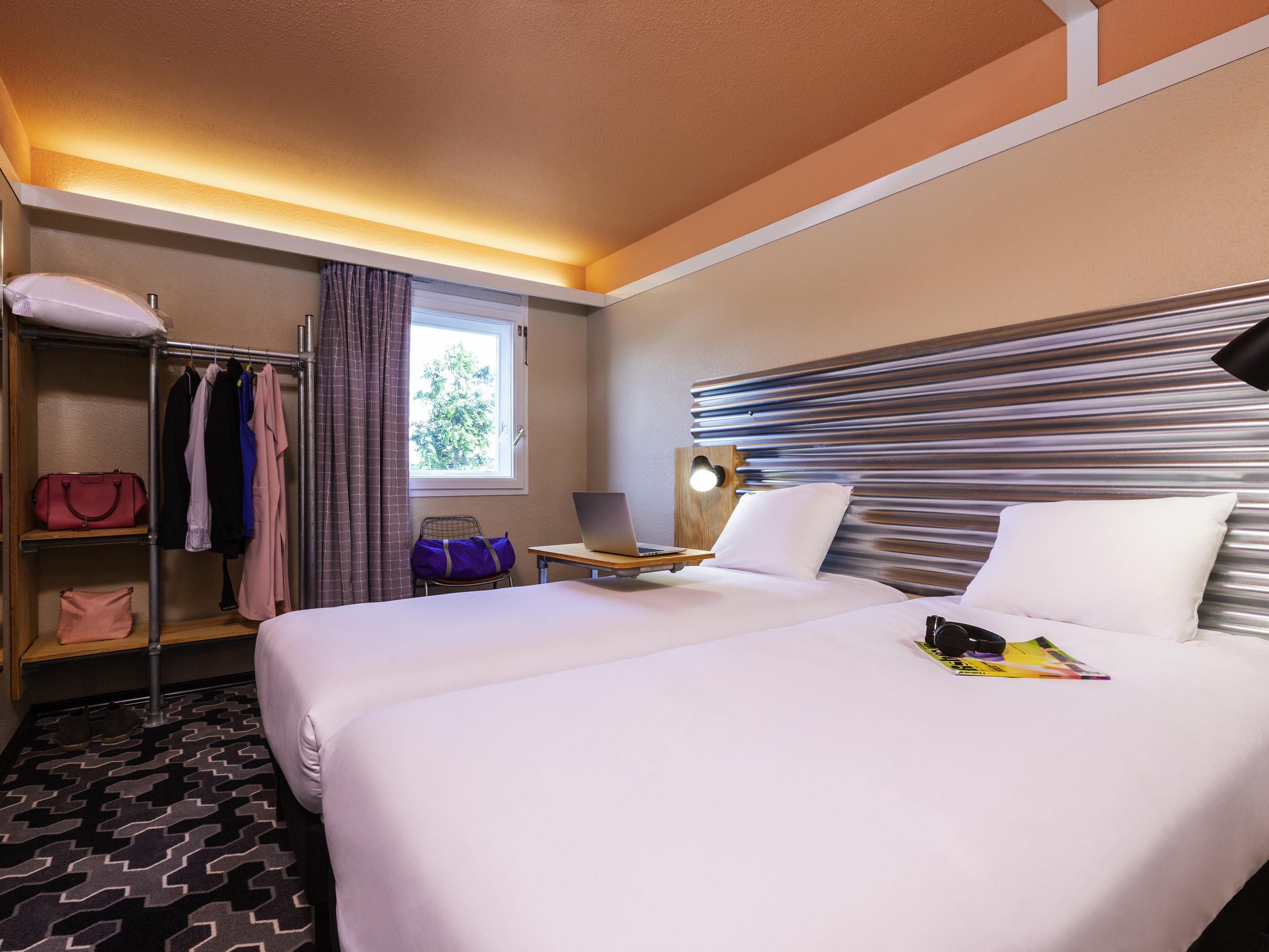 ibis Styles Bobigny Centre Pr - Tap to explore photos