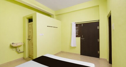 Hotel O Lucky Room Type - Classic