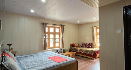 SNOWFLAKE  HOMESTAY Room Type - 3. Double Room with Mountain View