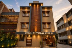 Address of Hotel Nutan Ashray  200 Mtr From Prem Mandir