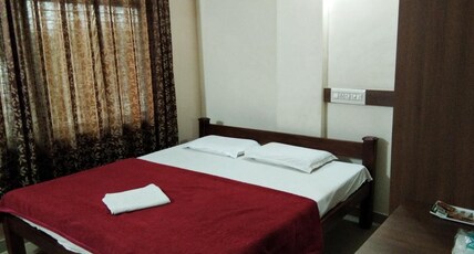 Naidile Mahal Room Type - AC Double Room