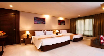 Pattaya Loft managed by Loft Group Room Type - Premier Triple City View - no Balcony Pattaya Loft managed by Loft Group Room Type - Premier Triple City View - no Balcony