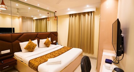 Majesta Stays Pitampura Room Type - Standard Room