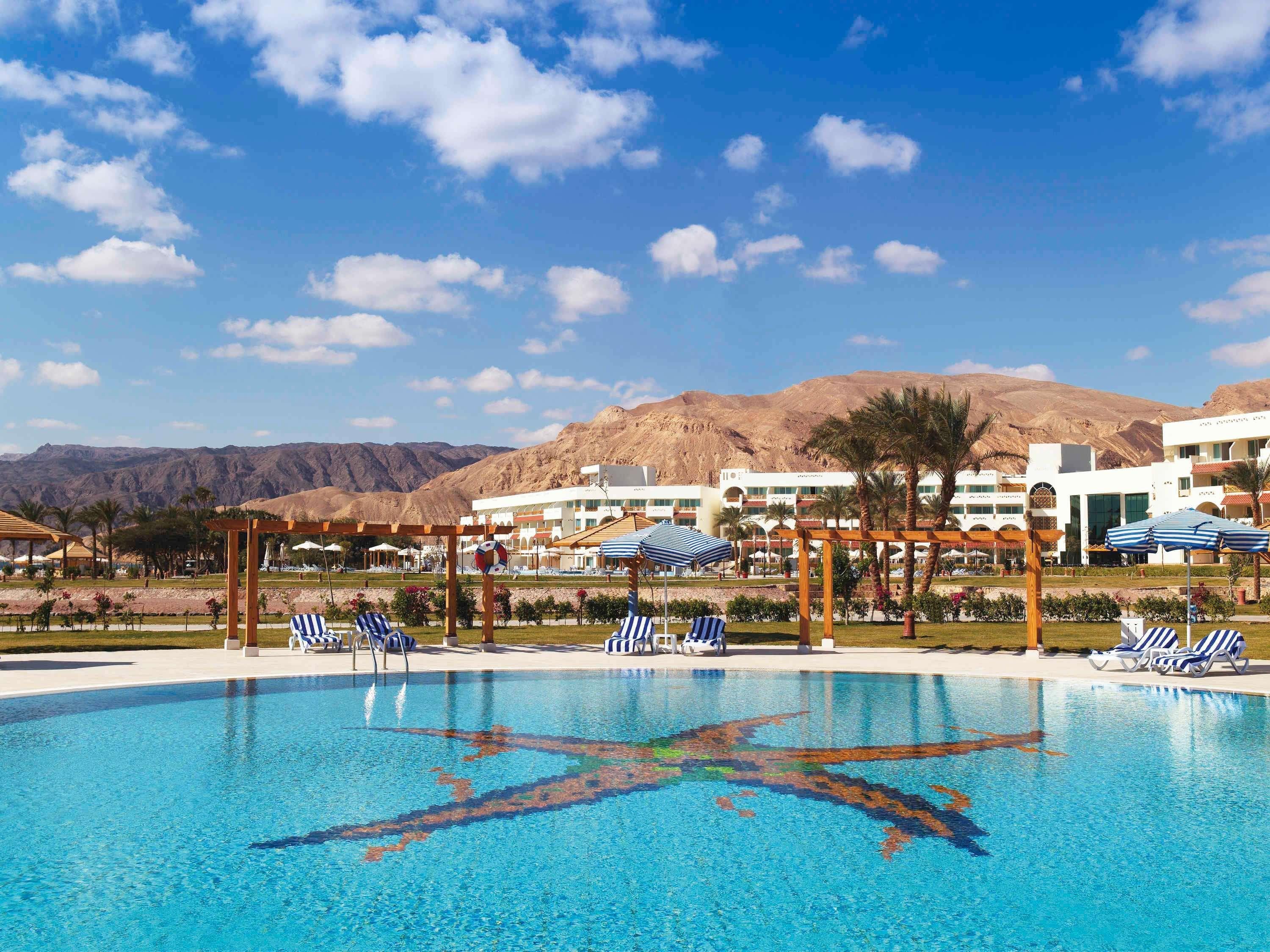 Movenpick Taba - Tap to explore photos