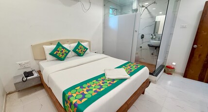 Hotel Aaditya Inn (6 Km from Hinjawadi Phase 1) Room Type - Deluxe Room