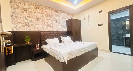 The Golden Plaza Room Type - AC - STANDARD ROOM