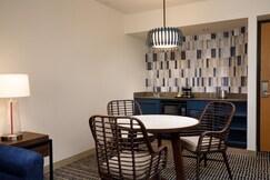 DoubleTree Suites by Hilton Orlando - Disney Springs? Area
