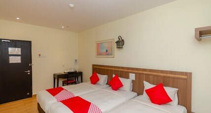Hotel O The Vintage Hotel Room Type - Malaysia Deluxe Triple