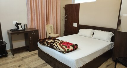 Stay Safe Hotel Rooms Room Type - Bedroom 2