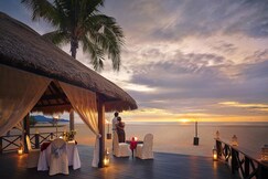 Howard Johnson by Wyndham Kota Kinabalu City Centre (formerly Hotel Shangri-La Kota Kinabalu)