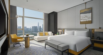 InterContinental NINGBO Room Type - 1 King Premium Club Lounge Access City View