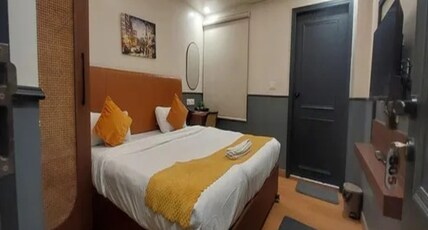 FabHotel Bob's Room Type - Premium Room
