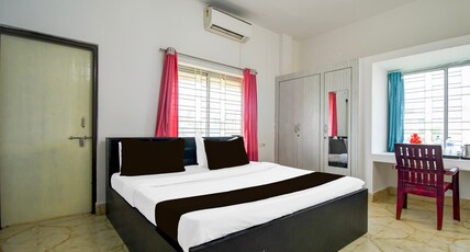 Super Hotel O Dumduma Near DN Regalia Mall Room Type - Deluxe