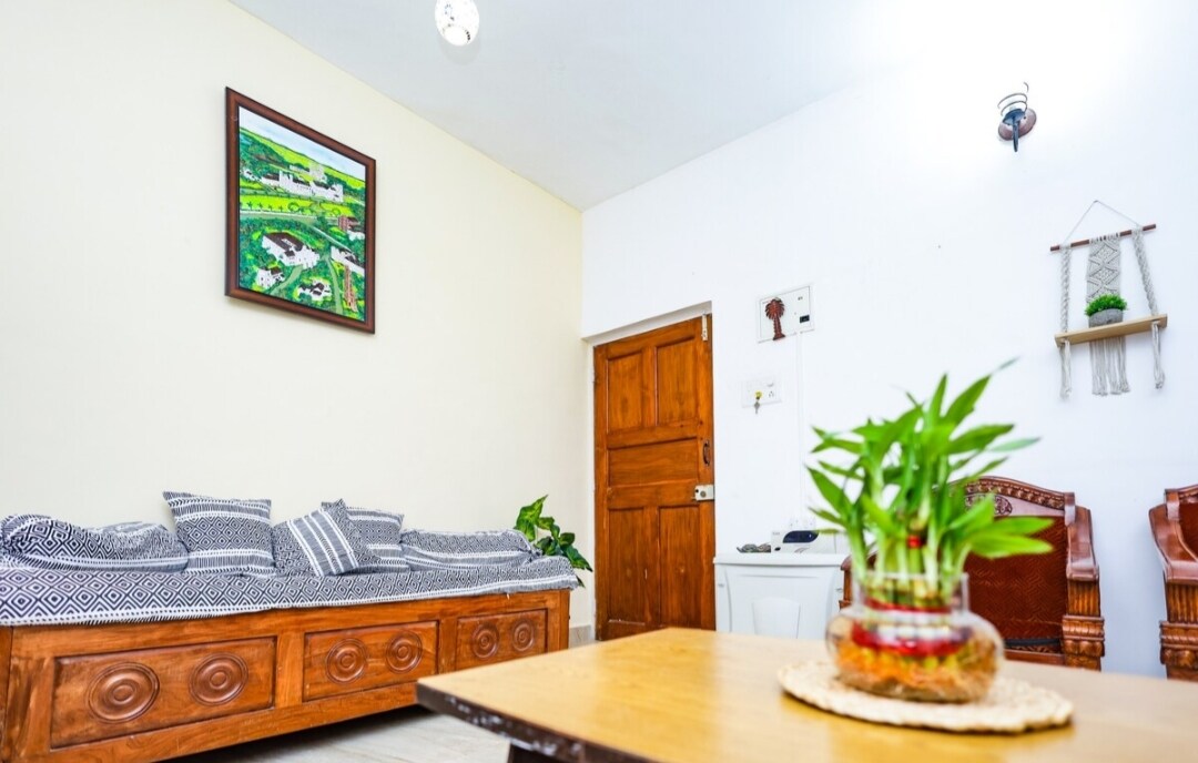 Stays By Amira Nest Cosy 1 BHK near beach - Tap to explore photos