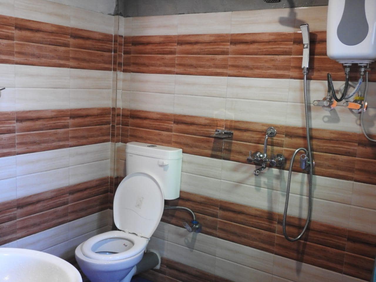EHI Homestay Sittong - Tap to explore photos