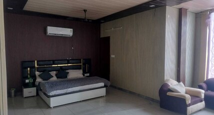 Spot On  Golden Resort Room Type - Classic