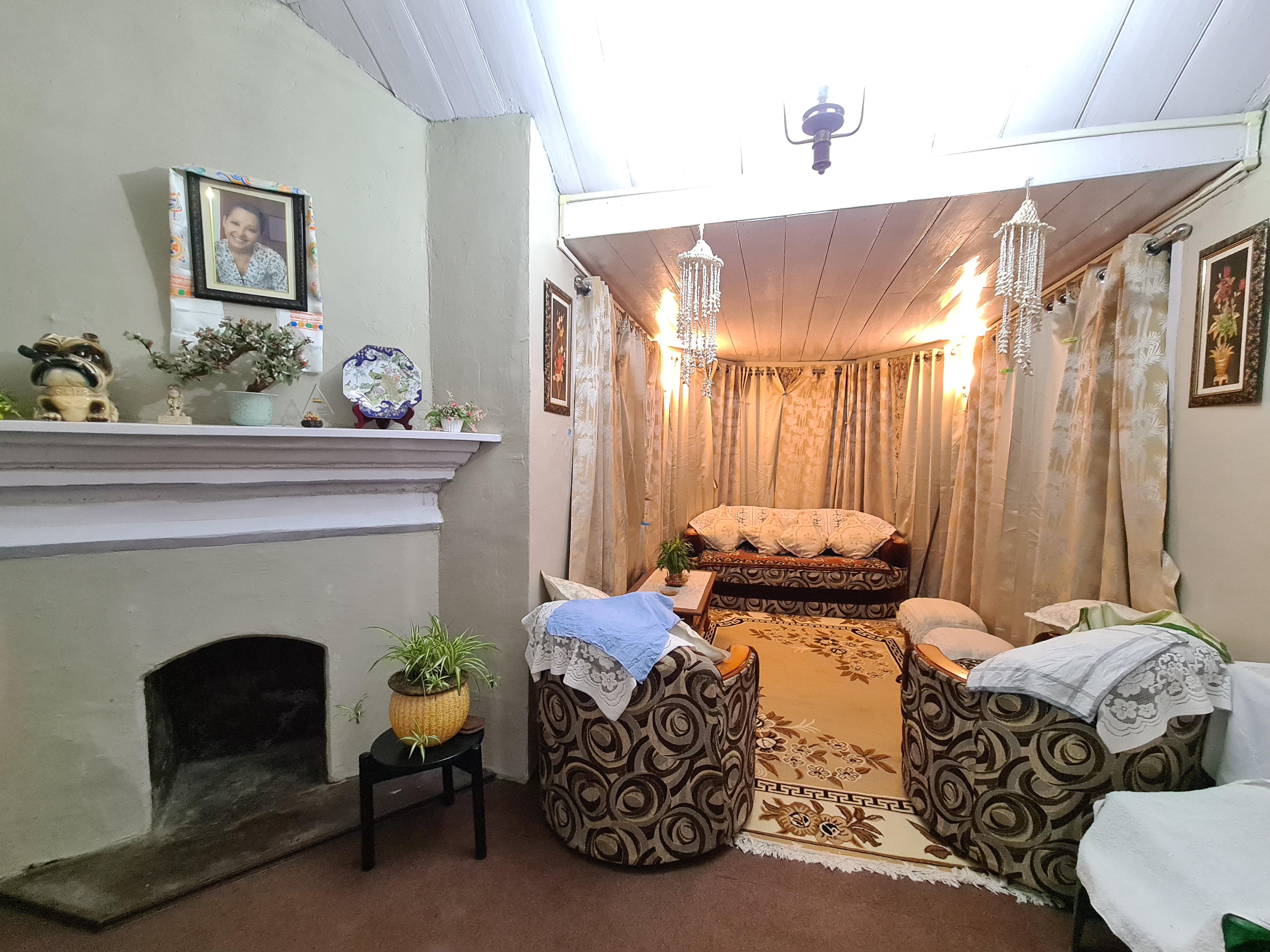 Peace Valley German Heritage Cottage Home Stay - Tap to explore photos