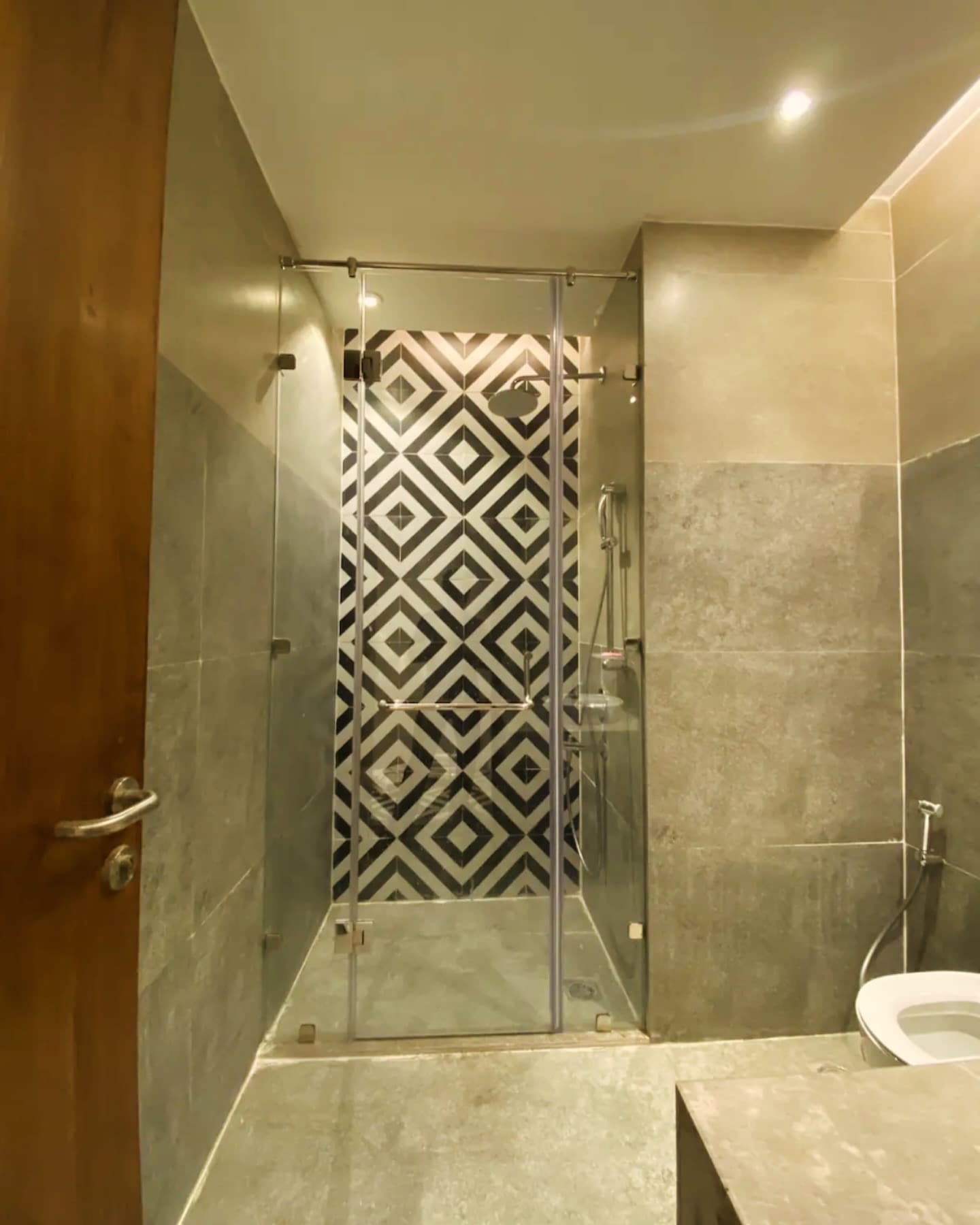 Luxury stays - Tap to explore photos