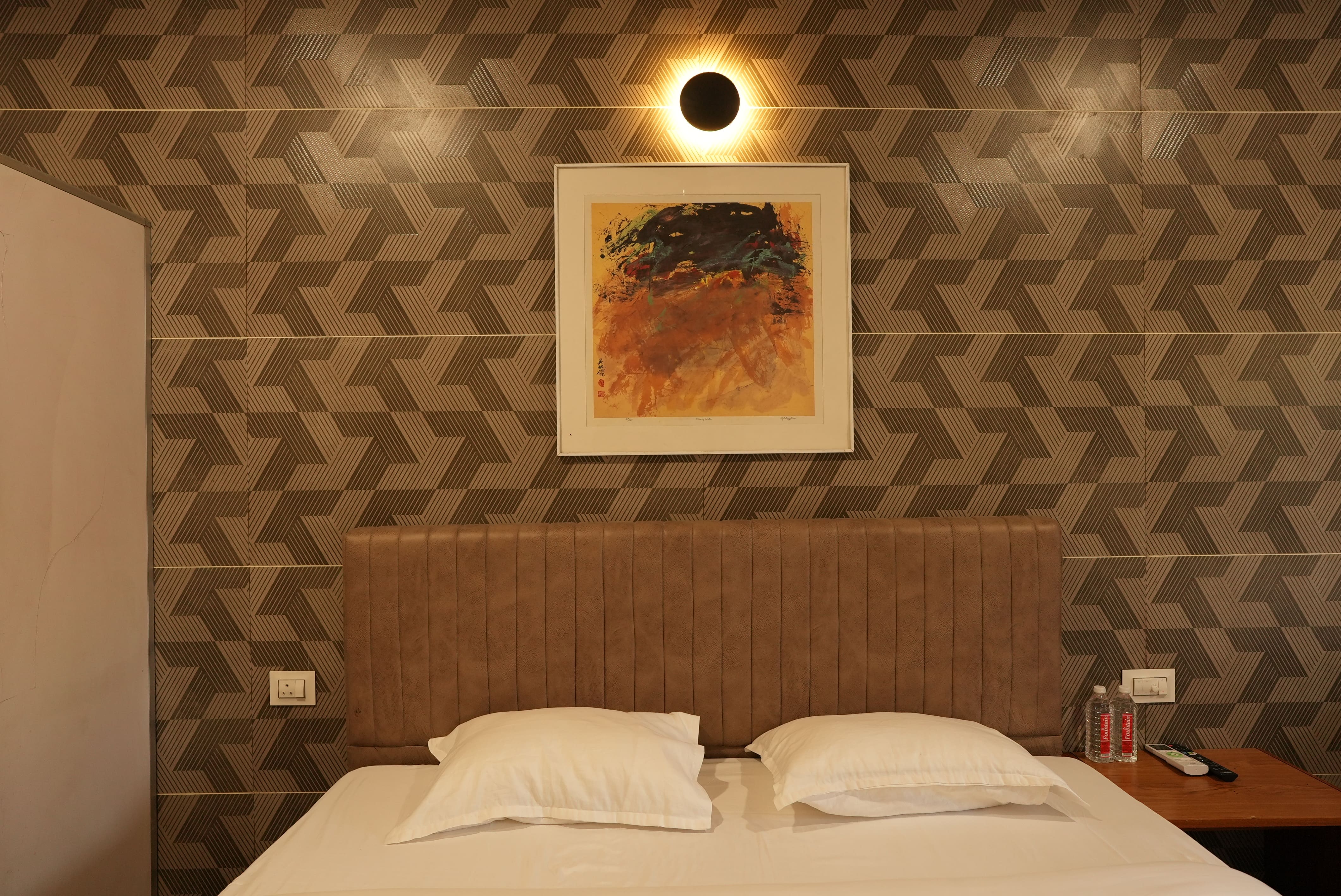 Vihara Inn - Tap to explore photos