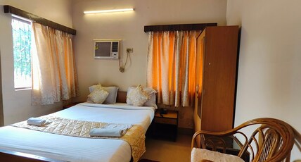 Amit Hotel Room Type - SINGLE ROOM Amit Hotel Room Type - SINGLE ROOM