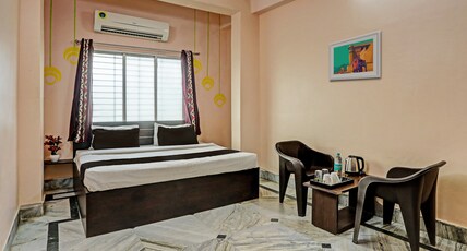 Hotel O Aarshi Palace Room Type - Deluxe