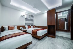 Hotel Toto International