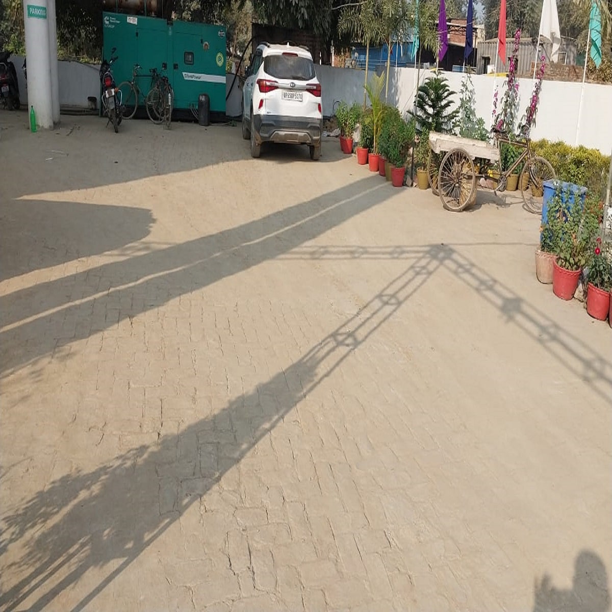 Hotel Sarnath International - Tap to explore photos