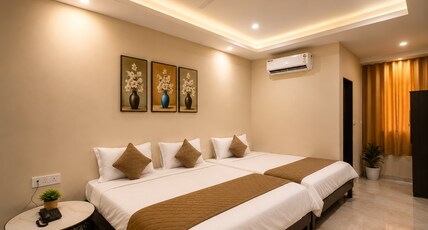 Travinities Hotel - The Royal Palace, Near Airport Room Type - Family Room