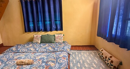 Ahorastays Manali Room Type - Mountain View Room 2