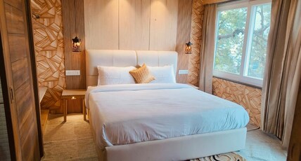 Nature's Fold | Mall Road Room Type - Family Suite with Terrace