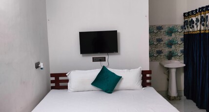 Shukla House Room Type - Bedroom 1