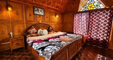 HOUSEBOAT MYLINE Room Type - Deluxe Myline 