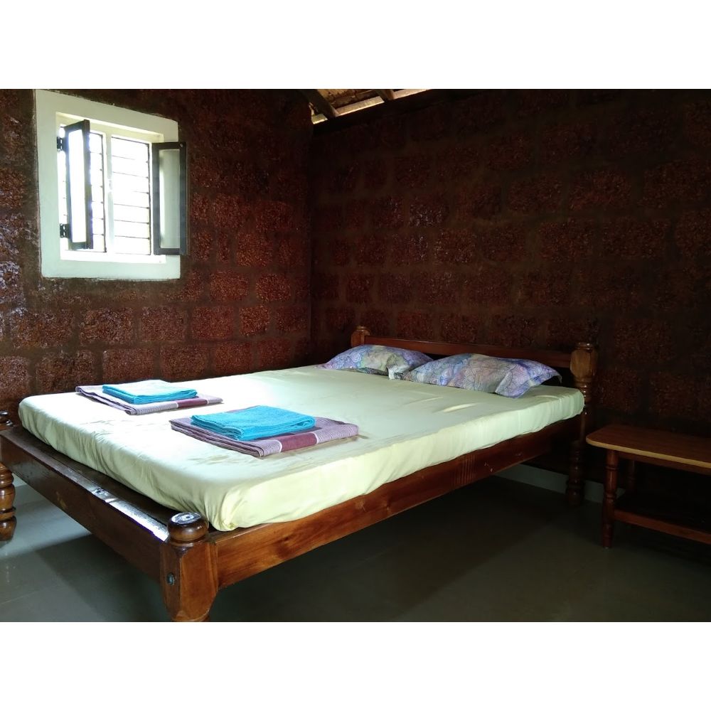 Bhagwan Cafe and Guest house - Tap to explore photos